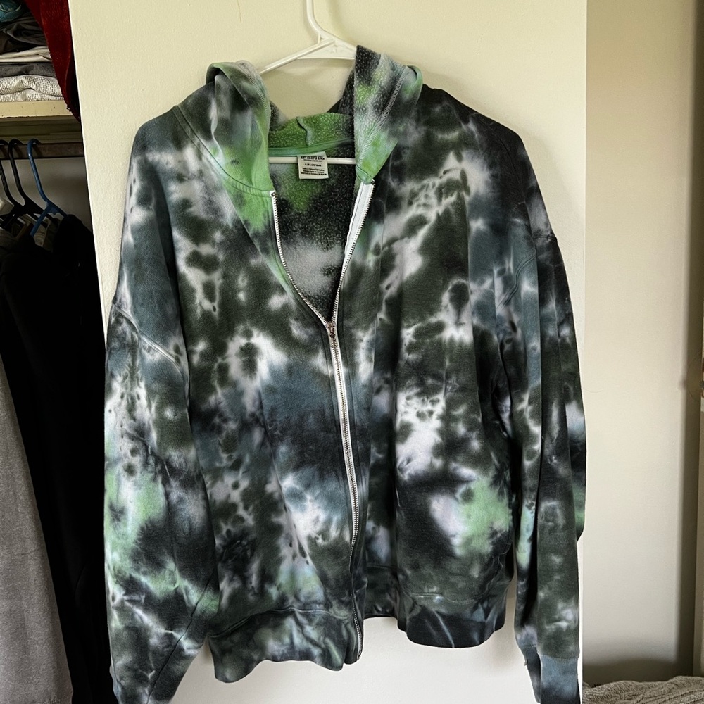 PINK Victoria's Secret Green and Gray Fleece Jacket